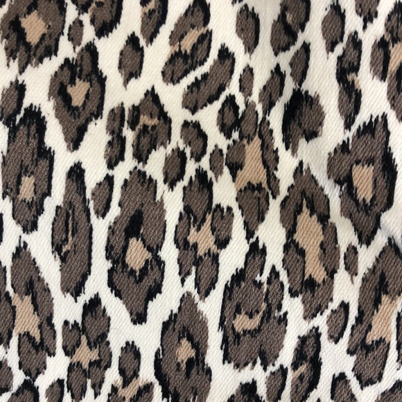 Chico’s Beige Leopard Jeans - Picture 7 of 7